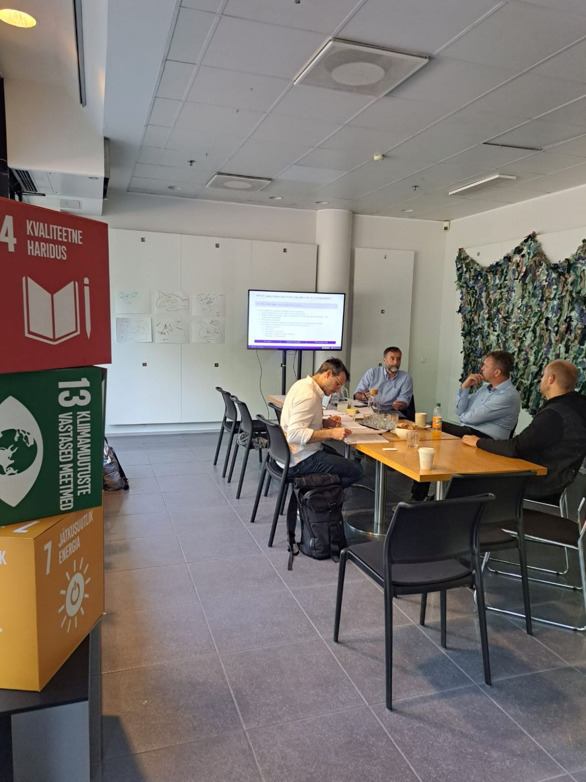 On 23 August, Nommon and Populus travelled to Tallinn to present AVENUE.